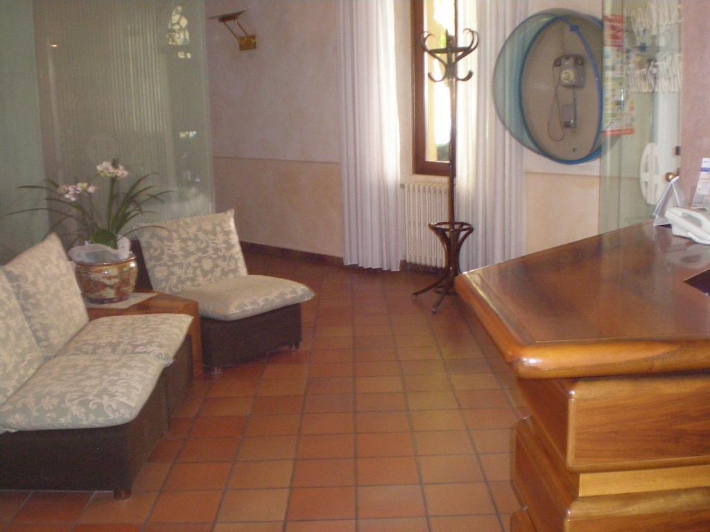 Albergo Ristorante Aquila ซุลซาโน ห้อง รูปภาพ