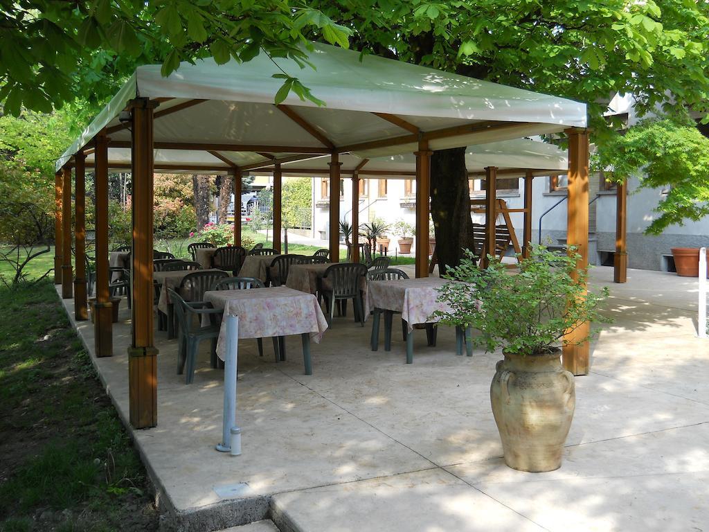 Albergo Ristorante Aquila ซุลซาโน ภายนอก รูปภาพ